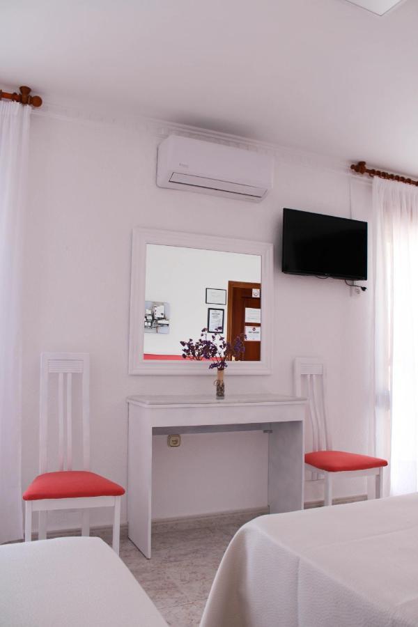 Hostal Las Dunas Cabo De Gata Екстер'єр фото